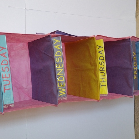 Weekly Hanging Closet Organizers for Kids Weekday Kids Clothes - Picture 5 of 5